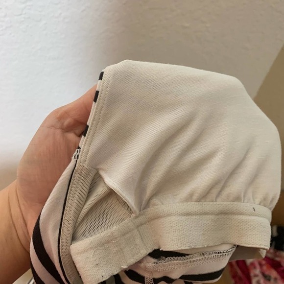 LULULEMON Twin Stripe Scoop Me Up Tank II Built In Bra Work Out Top - Picture 7 of 7